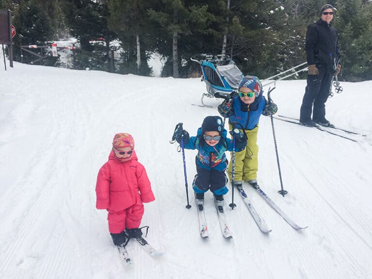 15 Tips for Cross Country Skiing with Kids Tales of a Mountain Mama