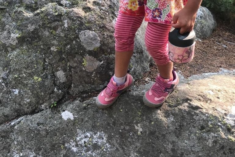 Kids hiking shoes